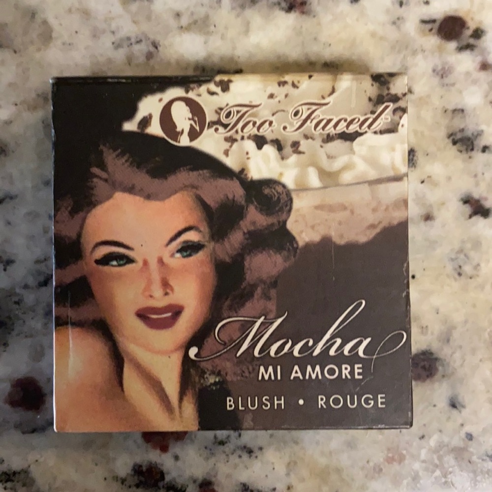 Vintage Too Faced Mocha Mi Amore Blush